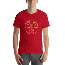 This is What An Awesome Dad Looks Like T-Shirt